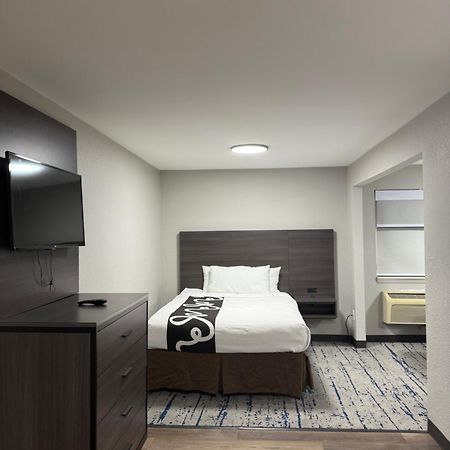 Homestay Suites Нашвил Екстериор снимка