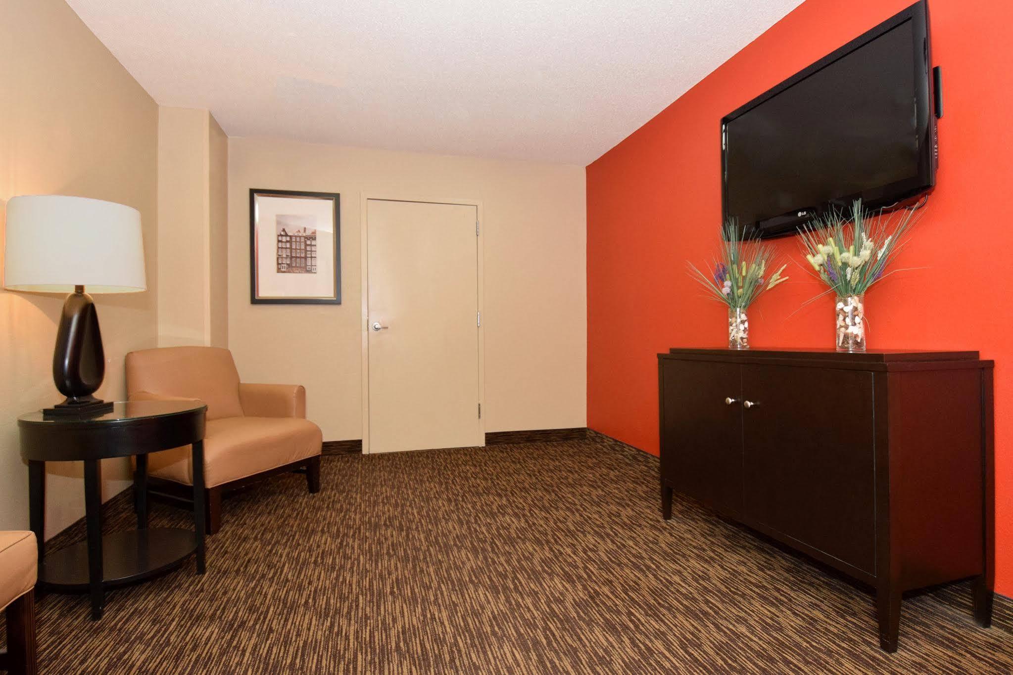 Homestay Suites Нашвил Екстериор снимка