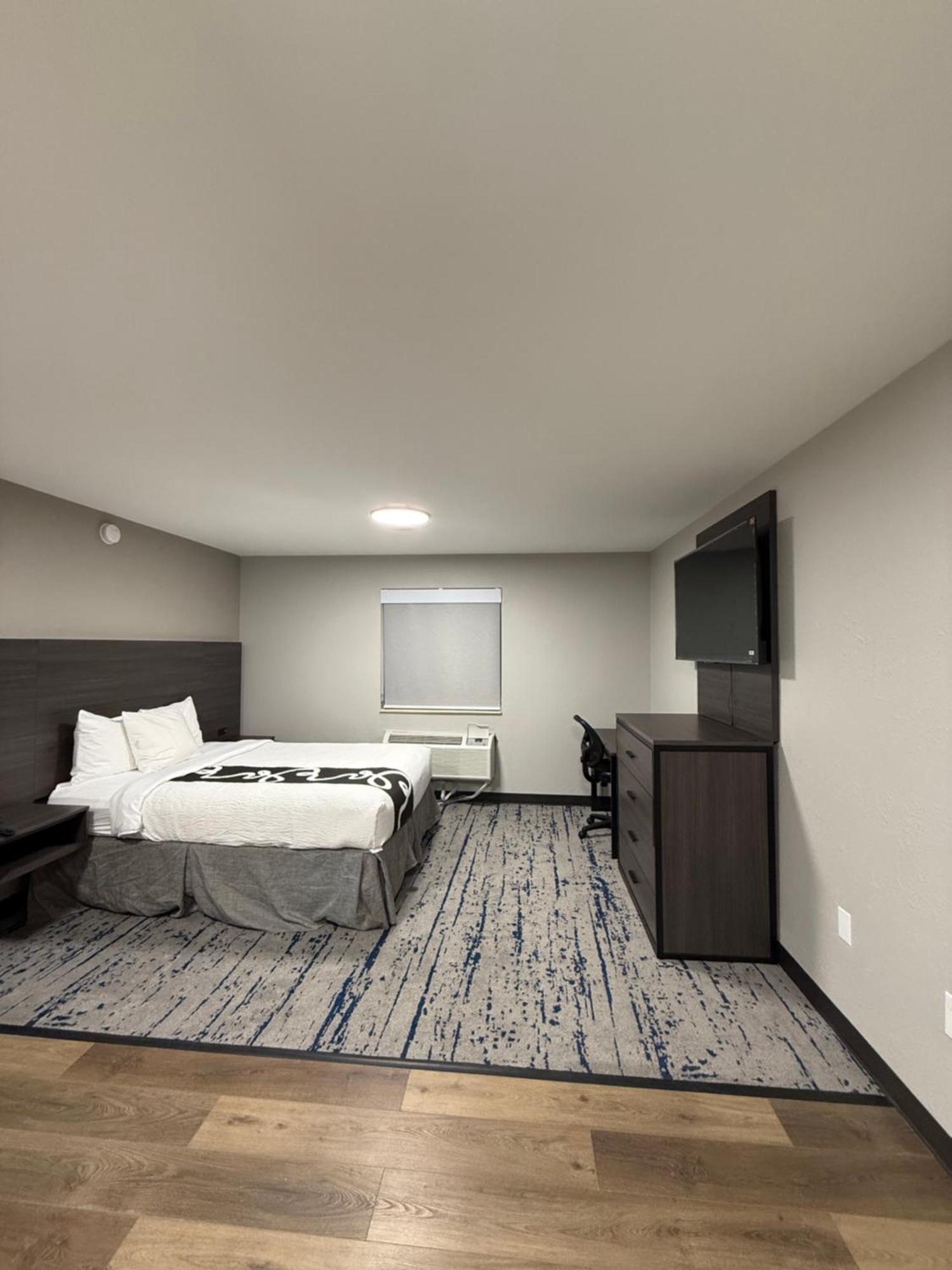 Homestay Suites Нашвил Екстериор снимка